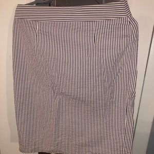 Cute Banana Republic skirt.